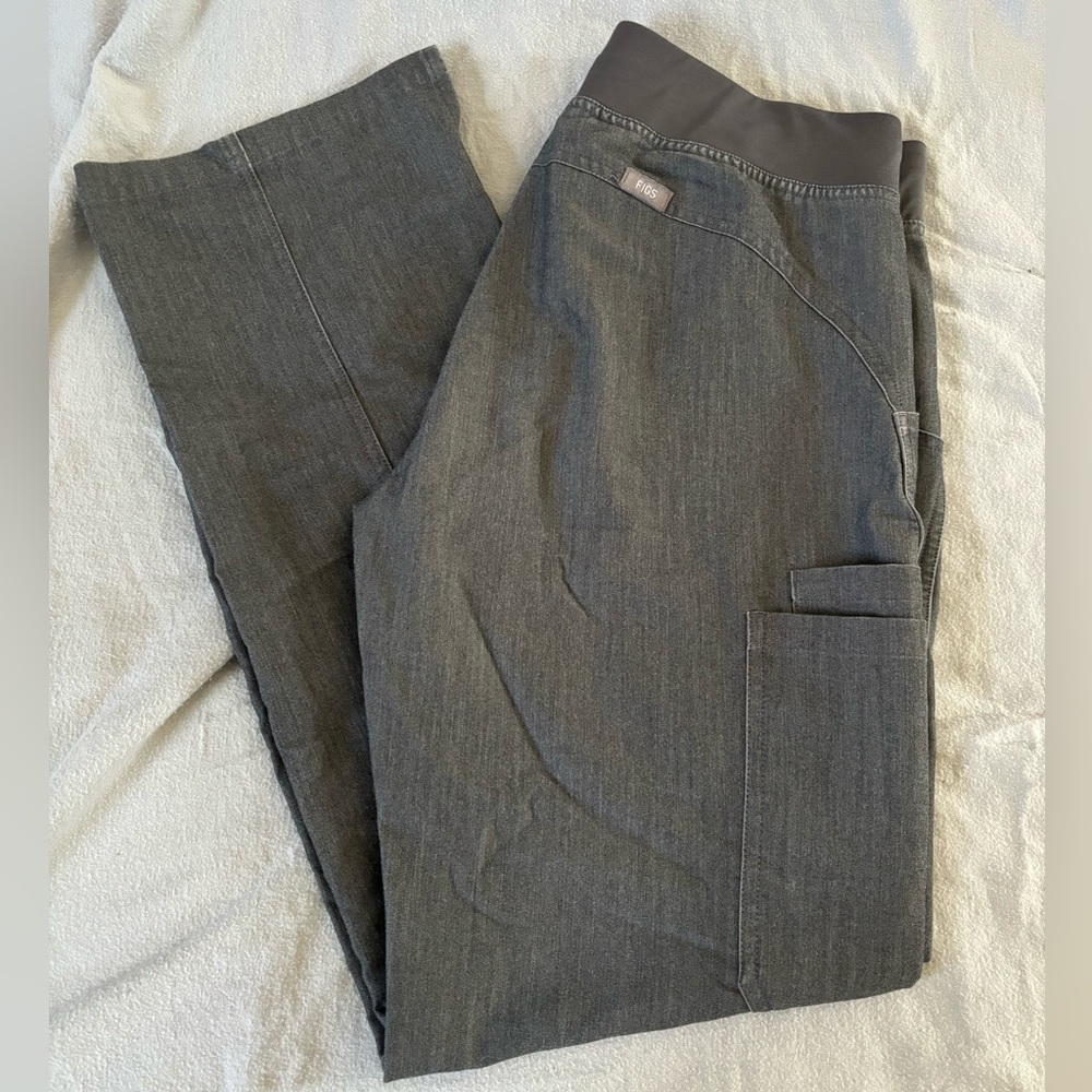 FIGS Kade Cargo pants (XS)